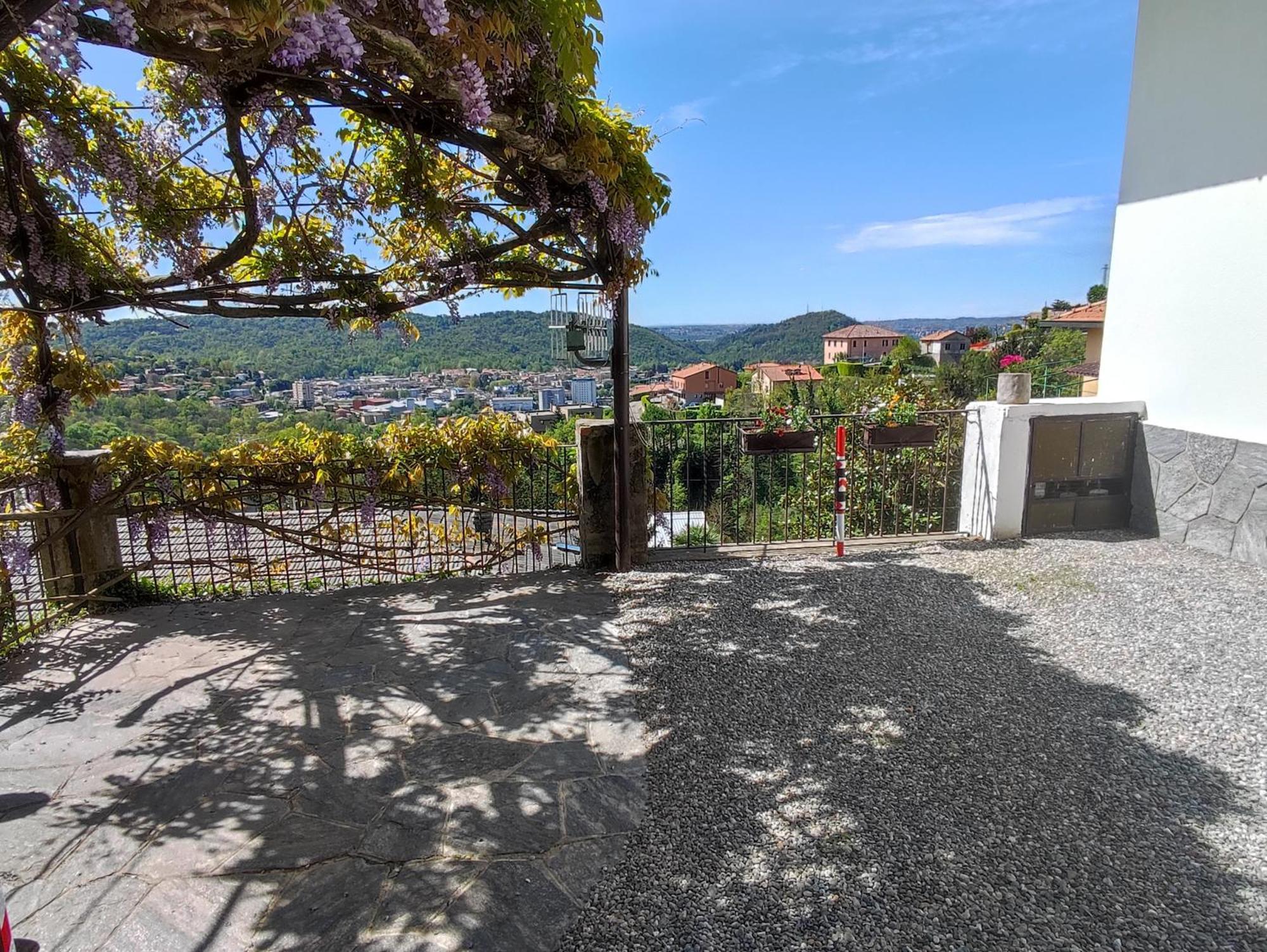 Antonella, App. Vittoria Apartment Tavernerio